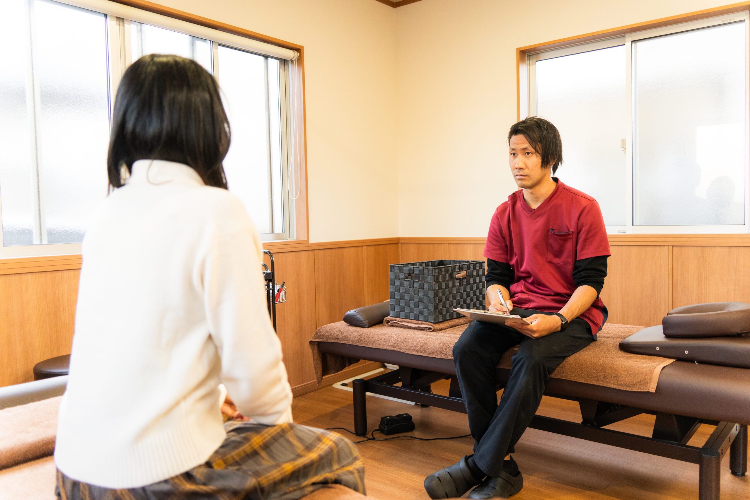 患者さまと話をする様子